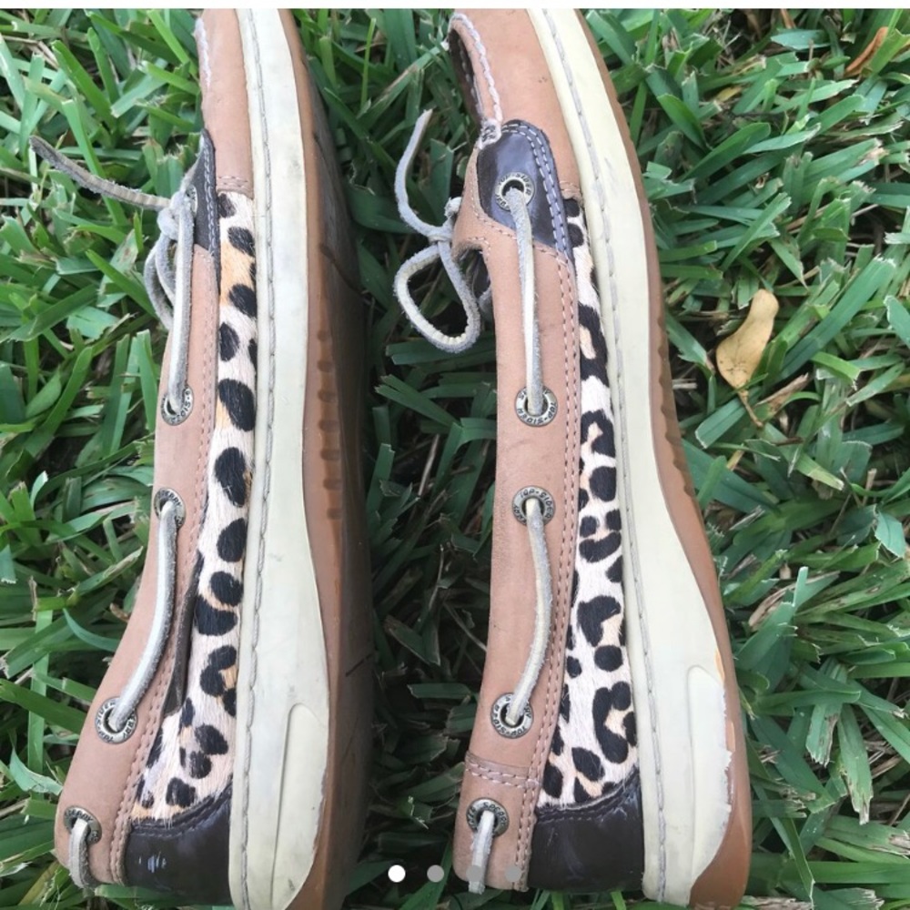 Leopard print sperry